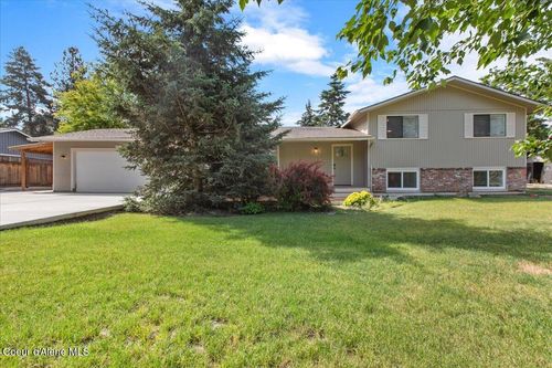 2918 Fernan, Coeur d'Alene, ID, 83814 | Card Image