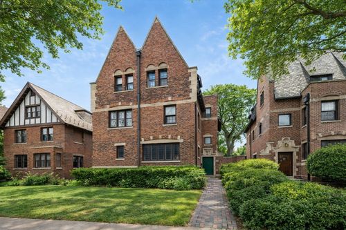 5309 S Greenwood Ave, Chicago, IL, 60615-4303 | Card Image