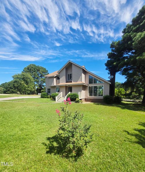 841 Short Spoon Cir, Rocky Mount, NC, 27804-6417 | Card Image