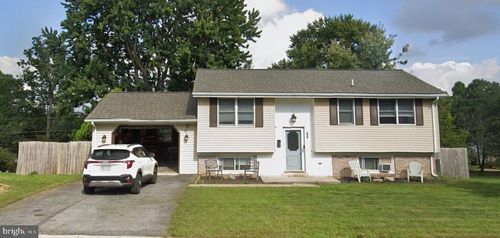 111 Oxford Dr, LITITZ, PA, 17543-2905 | Card Image