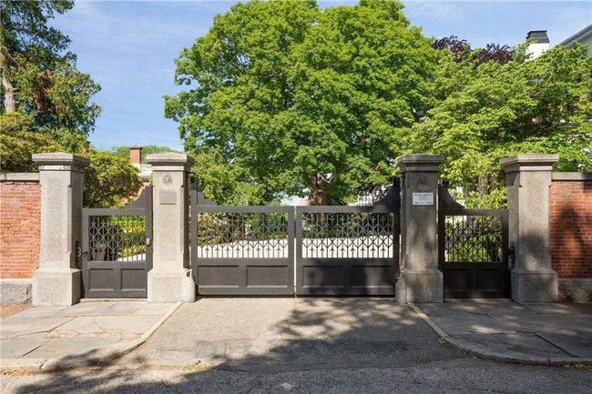 10 Brown St, House other with 6 bedrooms, 8 bathrooms and 26 parking in Providence RI | Image 34