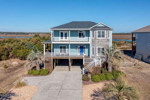 6614 Kings Lynn Dr, Oak Island, NC, 28465-7949 | Card Image