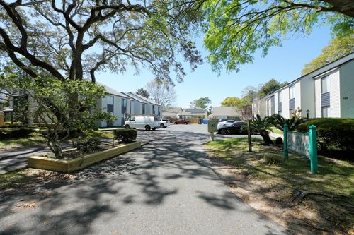 e-132 Elm Ave Se, Fort Walton Beach, FL, 32548 | Card Image