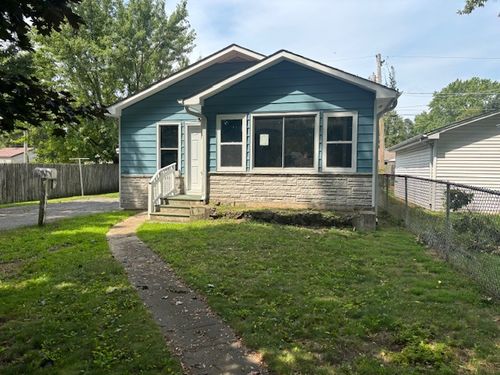 2816 Emmaus Ave, Zion, IL, 60099-2561 | Card Image