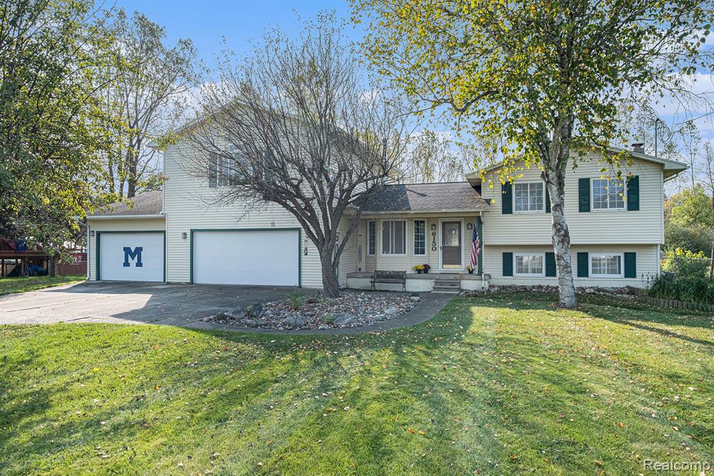 Maple Ave, Grand Blanc, MI 48439 #1