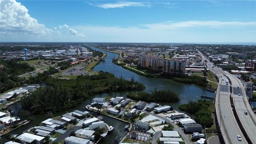 103 Bayou Dr, VENICE, FL, 34285-6002 | Card Image