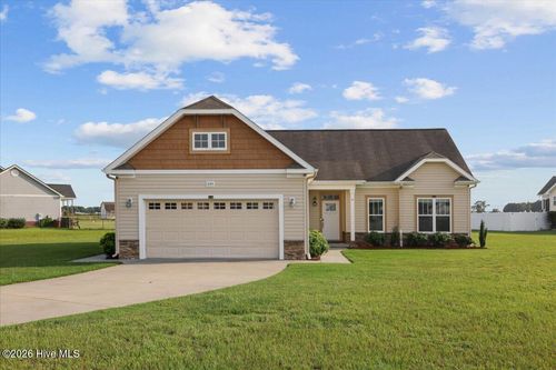 400 Wingspread Dr, Goldsboro, NC, 27530-9624 | Card Image