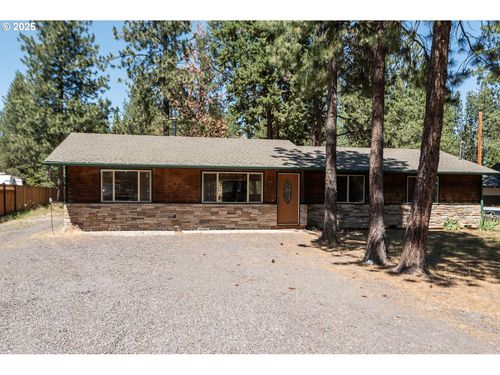 18898 Tuscarora Ln, Bend, OR, 97702-7922 | Card Image