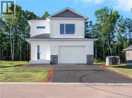 77 Rue Guy, Shediac, NB, E4P0L4 | Card Image