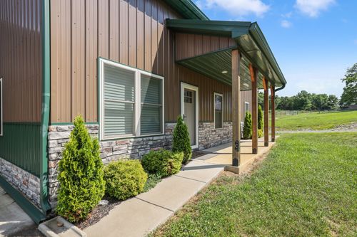 3735 Holmes Gap Rd, Watertown, TN, 37184-3201 | Card Image