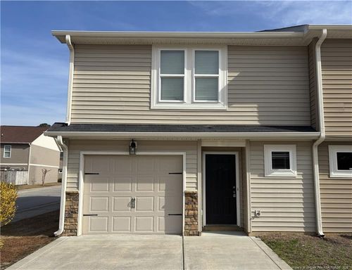 2607 Gardner Park Dr, Fayetteville, NC, 28304-5752 | Card Image