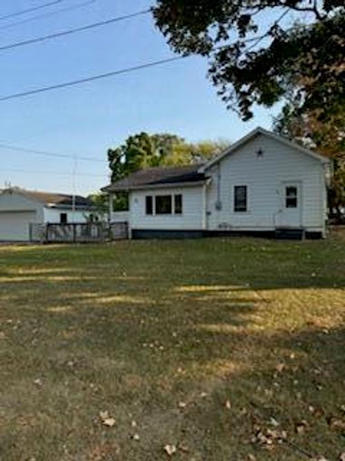 178 Seaver St, Hubbardston, MI, 48845-5131 | Card Image