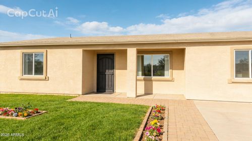 8538 S Kiva Dr, Safford, AZ, 85546-7747 | Card Image