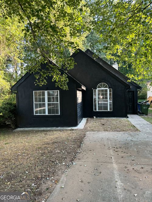 633 Sandys Ln Se, Atlanta, GA, 30354-2493 | Card Image