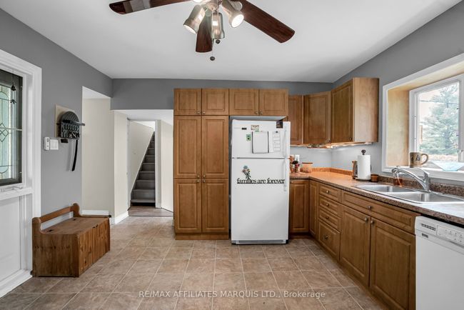 18573 Beaverbrook Rd, House other with 2 bedrooms, 2 bathrooms and 8 parking in Martintown ON | Image 6