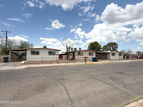 2300 S 7th Ave, Tucson, AZ, 85713-3416 | Card Image