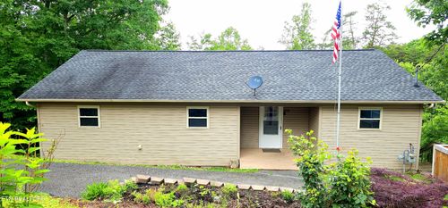 816 W Gold Dust Dr, PIGEON FORGE, TN, 37863-3749 | Card Image