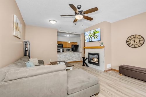 10915 Vale St Nw, Coon Rapids, MN, 55433-6546 | Card Image