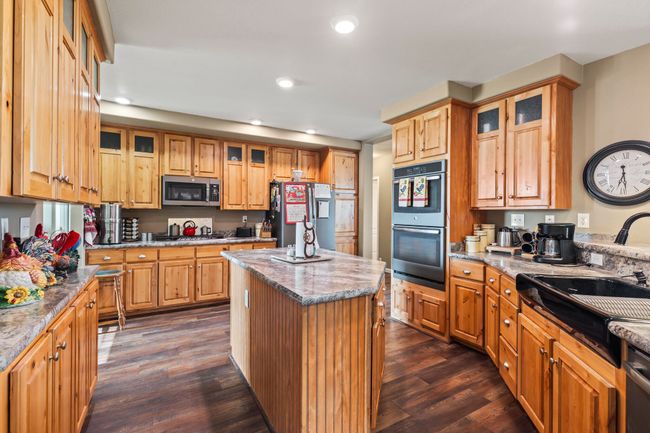 Kitchen | Image 11