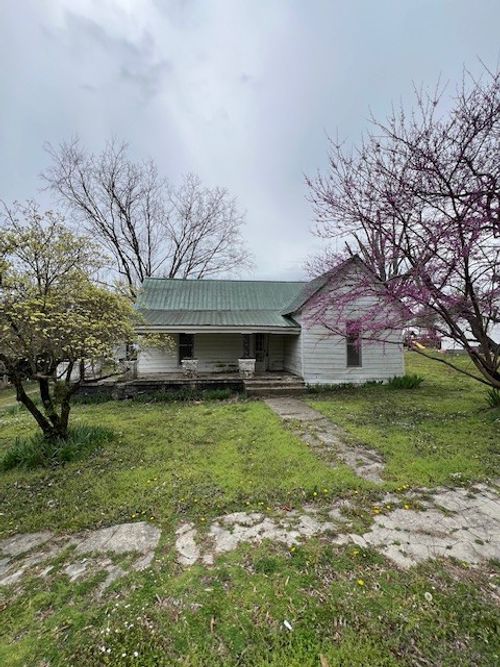 336 W Woodland St, Watertown, TN, 37184-1038 | Card Image