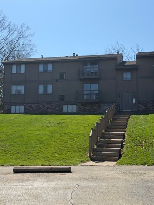 23b-2467 Brook Ledge Rd, Bridgeville, PA, 15017 | Card Image