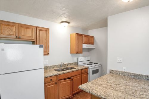 6-4212 Old College Rd, Bryan, TX, 77801-3538 | Card Image