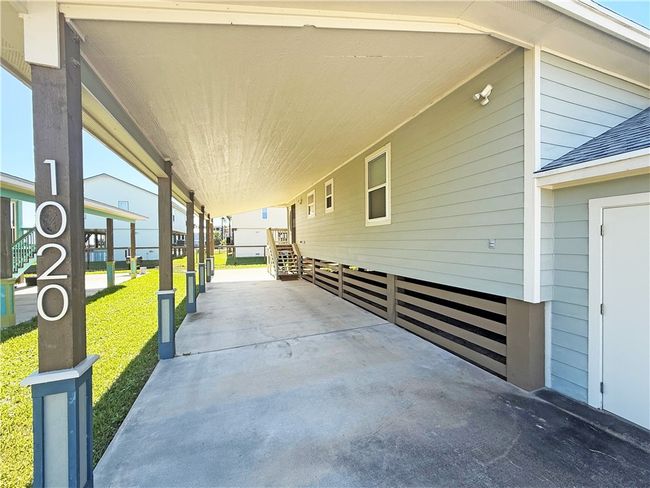1020 S Live Oak St, House other with 2 bedrooms, 2 bathrooms and null parking in Rockport TX | Image 28