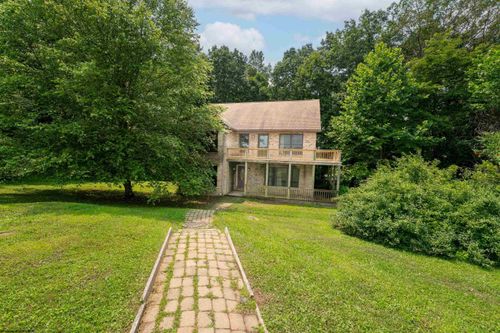 381 Meadow Ln, Bruceton Mills, WV, 26525-5495 | Card Image
