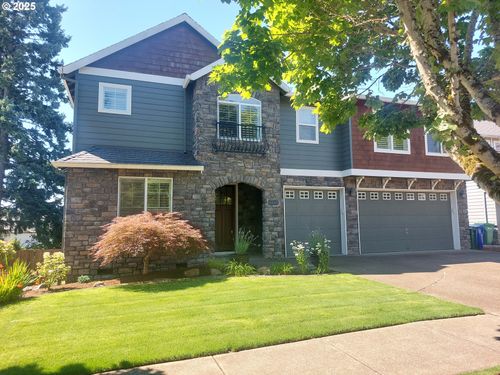 14822 Se Natalya St, Happy Valley, OR, 97086-4268 | Card Image