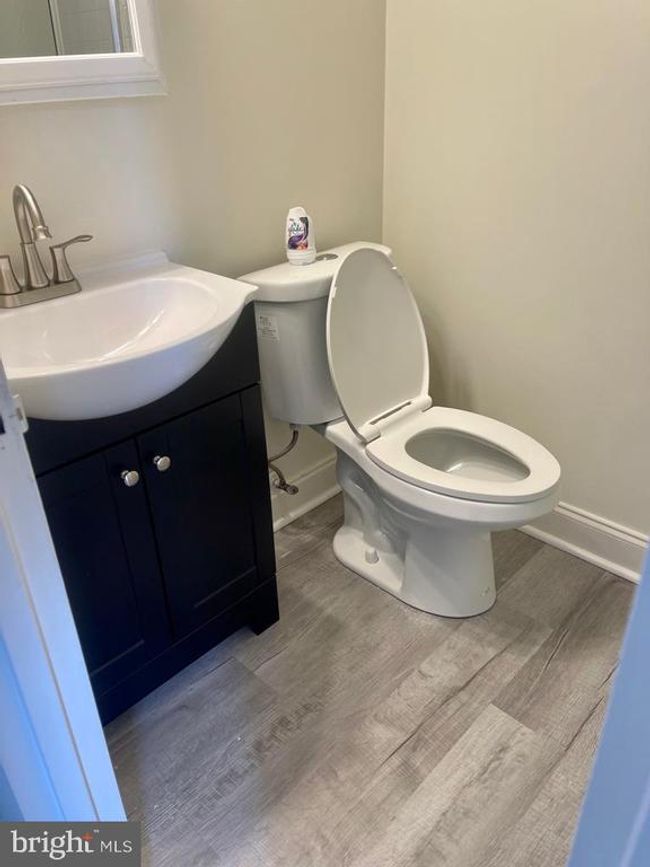 APT-22C - 11629 Stoneview Sq, Condo with 3 bedrooms, 2 bathrooms and null parking in RESTON VA | Image 24