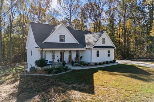 11 Bradley Rd, Talking Rock, GA, 30175-3309 | Card Image