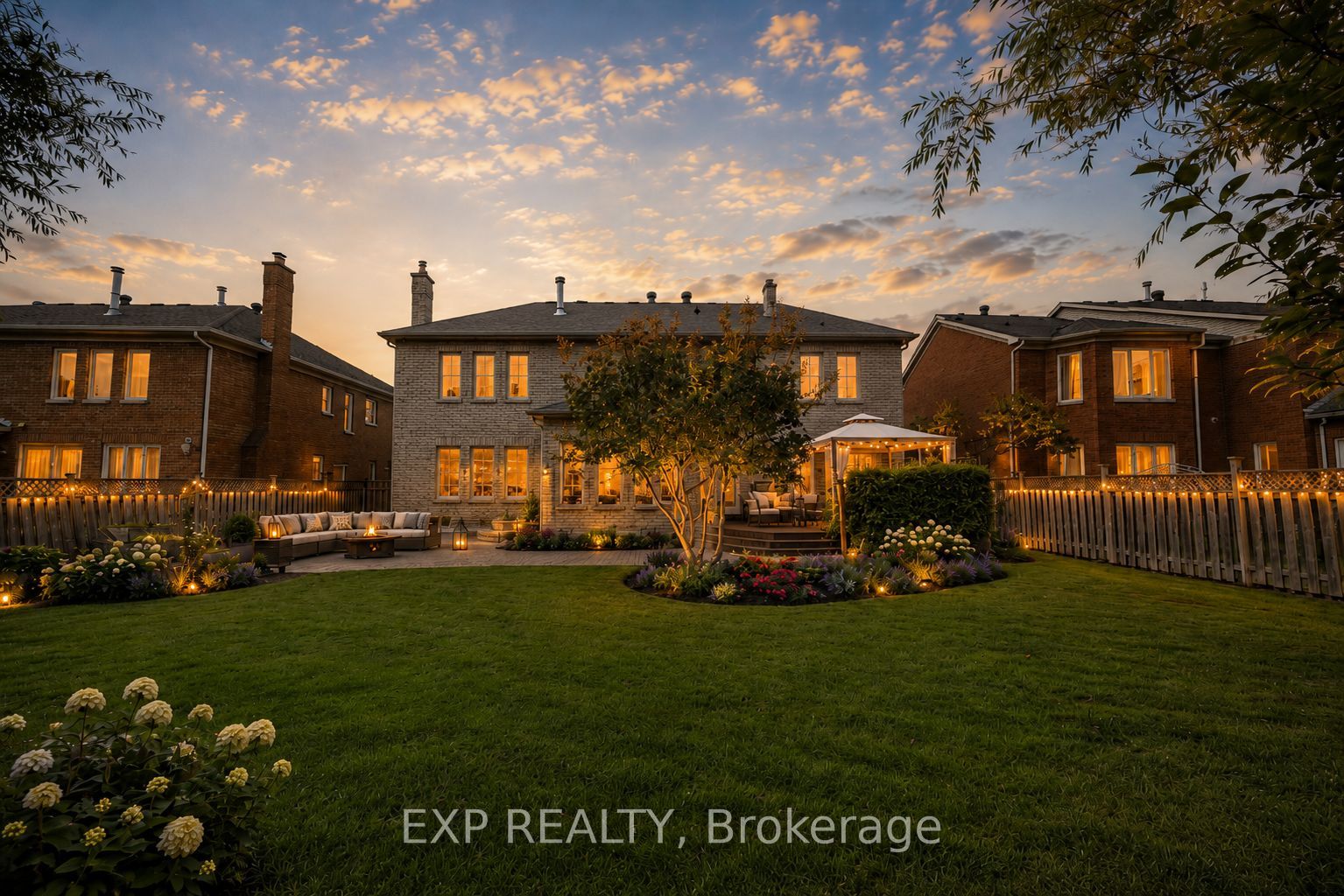 Residential in Richmond Hill 2