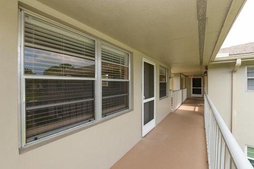 205-8 Lake Vista Trl, Port St Lucie, FL, 34952-6395 | Card Image