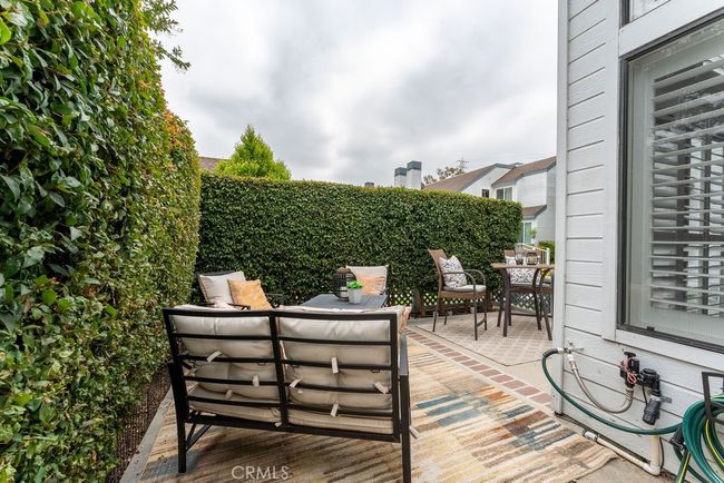77 Fallingstar, Condo with 2 bedrooms, 3 bathrooms and 1 parking in Irvine CA | Image 31