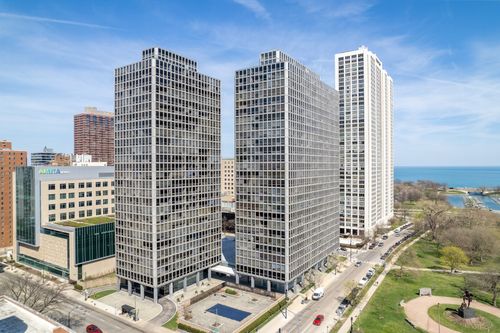 apt-416-340 W Diversey Pkwy, Chicago, IL, 60657-6242 | Card Image