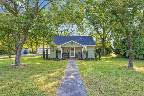 130 Turrentine Church Rd, Mocksville, NC, 27028-5447 | Card Image