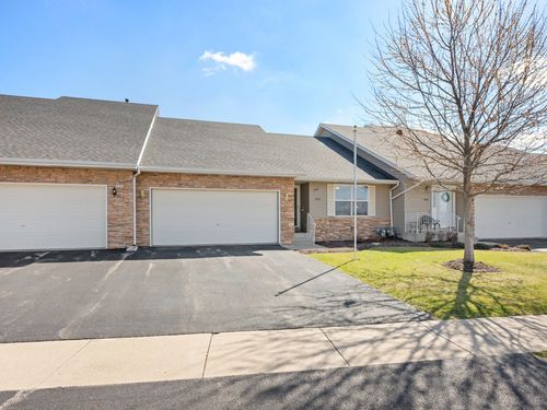 1064 Rose Drive, Sycamore, IL, 60178 | Card Image
