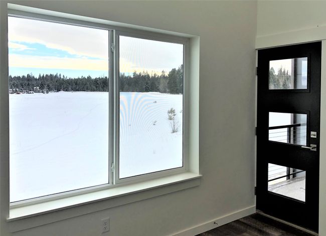 Balcony off Great Room | Image 16