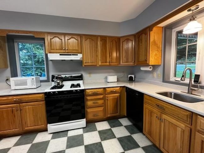 50 Birch Tree Ln, House other with 3 bedrooms, 2 bathrooms and null parking in Nottingham NH | Image 18