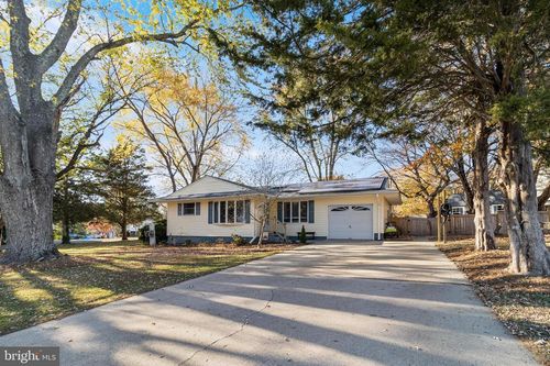 40905 Spring House Ln, LEONARDTOWN, MD, 20650-2141 | Card Image