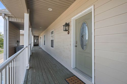 apt-303-5590 Bay Village Dr, Athens, AL, 35611-3714 | Card Image