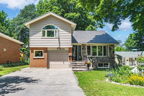 828 Dominion Ave, Midland, ON, L4R1S7 | Card Image