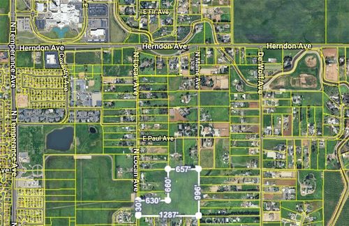 6302 N Locan Ave, Clovis, CA, 93619-8525 | Card Image