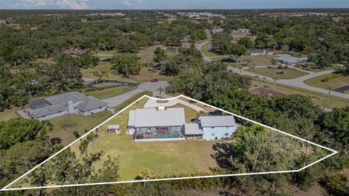 1305 Greenfield Cir, VENICE, FL, 34292-1624 | Card Image