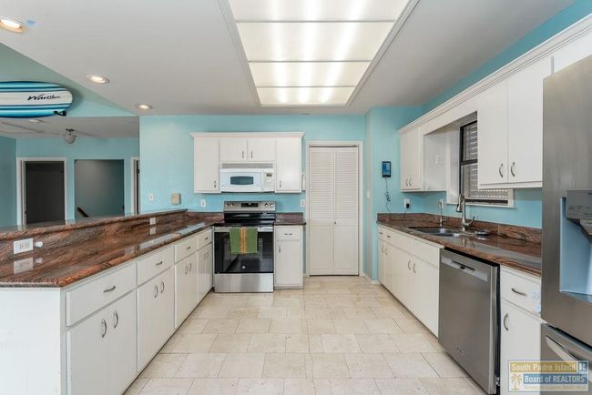 1118 Pompano Ave, House other with 4 bedrooms, 3 bathrooms and 2 parking in Port Isabel TX | Image 18