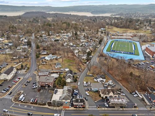 2146 Albany Post Rd, Montrose, NY, 10548-1040 | Card Image