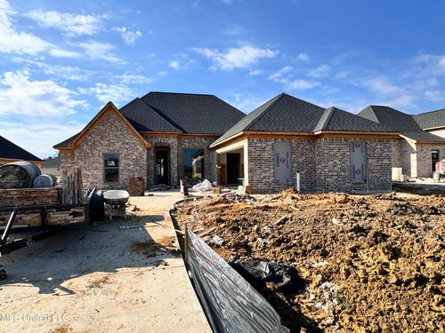 1012 Kensington Dr, Flowood, MS, 39232-1005 | Card Image