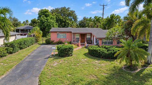 6770 Mckinley St, HOLLYWOOD, FL, 33024-5709 | Card Image