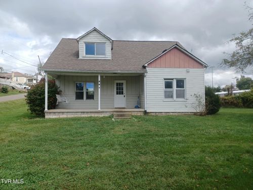 201 Sweet Brier St, Glade Spring, VA, 24340-2813 | Card Image