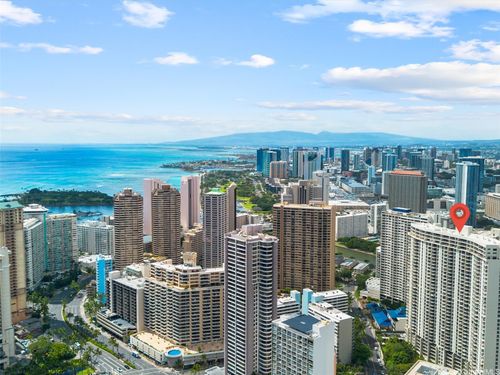 1901-469 Ena Rd, Honolulu, HI, 96815-1724 | Card Image